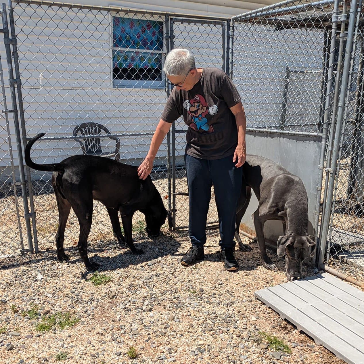 Donna with two buds